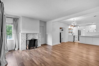 4417 SW 14th St in Miami, FL - Building Photo - Building Photo