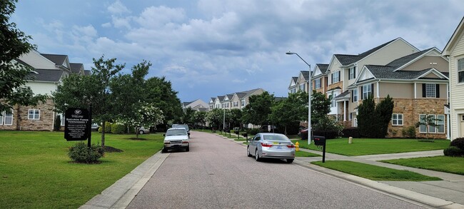 9824 Precious Stone Dr in Wake Forest, NC - Building Photo - Building Photo