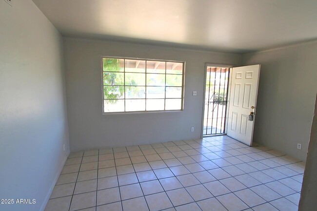 5322 N 22nd Ave in Phoenix, AZ - Building Photo - Building Photo