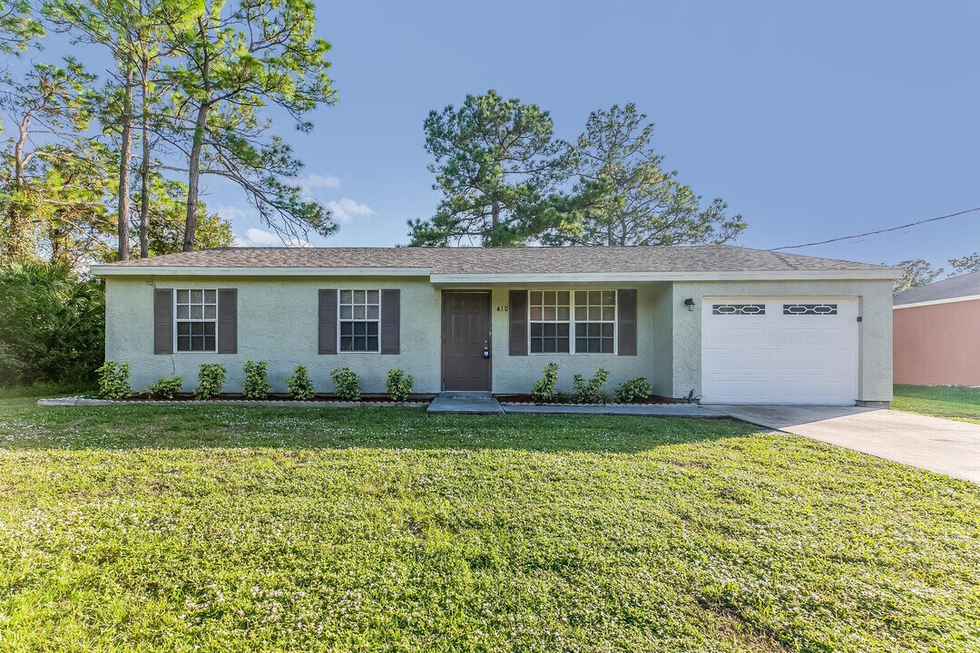 410 Brantley St SE in Palm Bay, FL - Building Photo