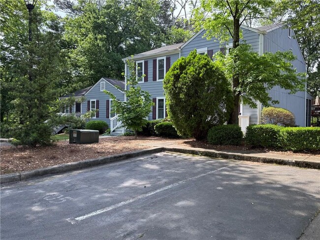 405 Oak Harbor Ct in Marietta, GA - Building Photo - Building Photo