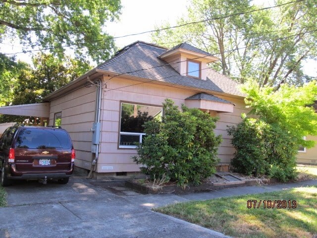 429 NW 17th St in Corvallis, OR - Foto de edificio - Building Photo