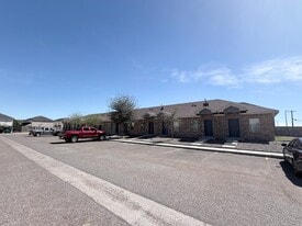 3300 N Moorefield Rd, Unit 8 in Mission, TX - Building Photo