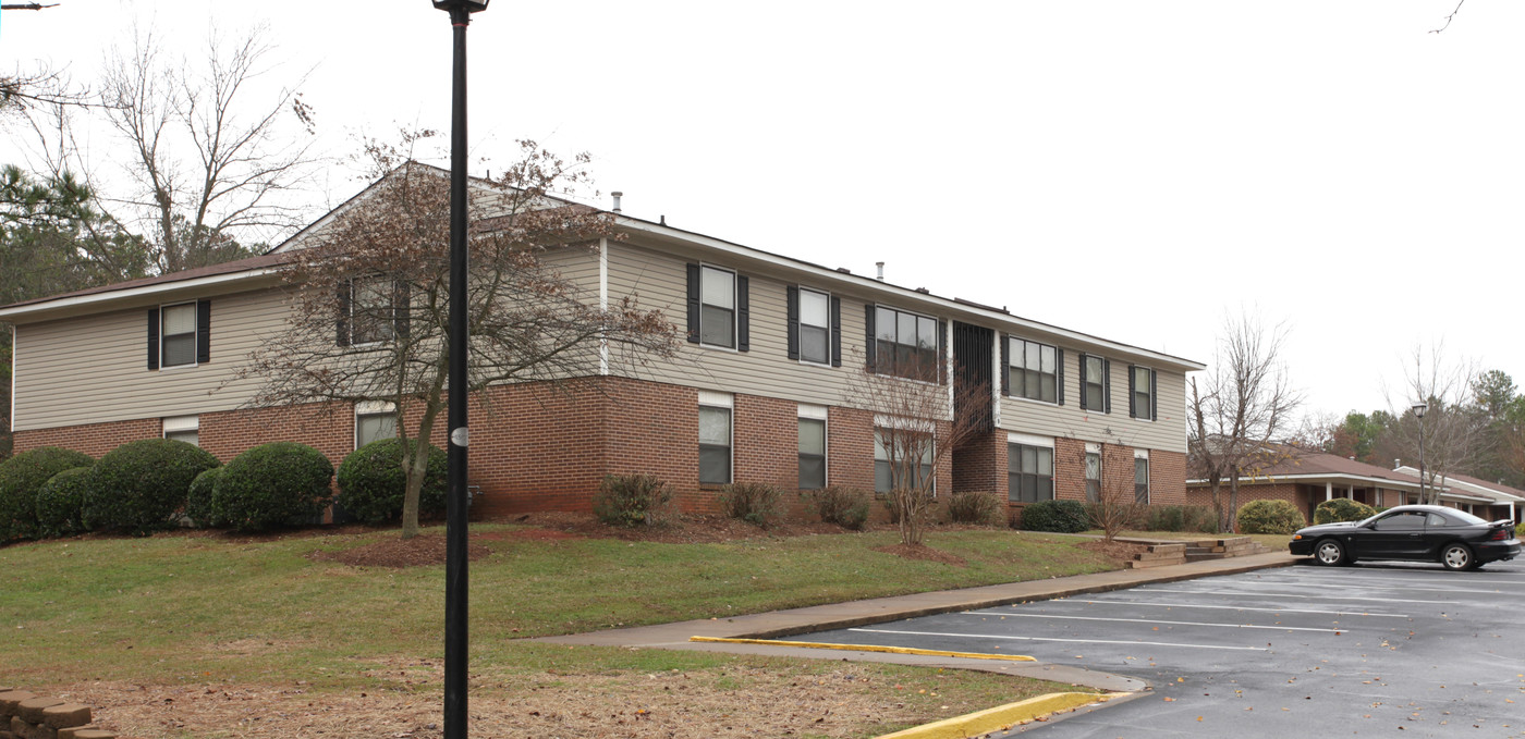 Irmo Village Apartments in Columbia, SC - Foto de edificio