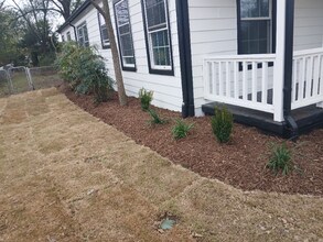 1110 Commerce Dr in Greenville, TX - Foto de edificio - Building Photo