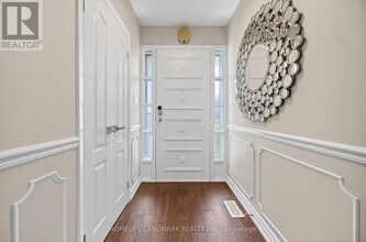 6 Willowgate Dr in Markham, ON - Building Photo - Building Photo