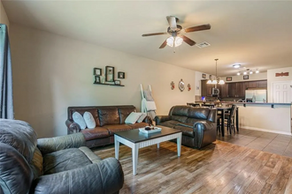 28453 Apple Blossom Ln in Ponchatoula, LA - Building Photo - Building Photo