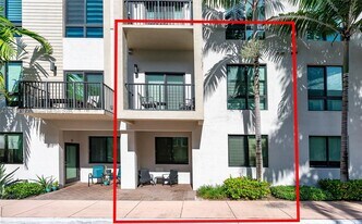 4740 NW 84th Ct in Doral, FL - Building Photo