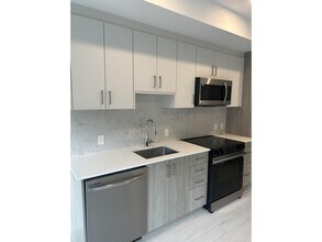 13858-13108 E20X in Surrey, BC - Building Photo - Building Photo