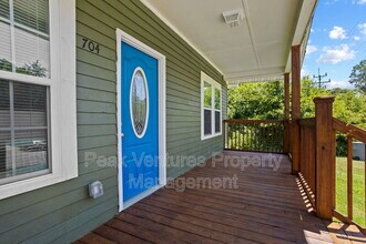 704 Fairfax St in Spartanburg, SC - Building Photo - Building Photo