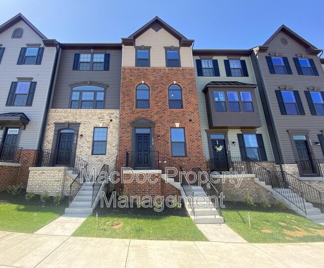 property at 1018 Trestle Dr