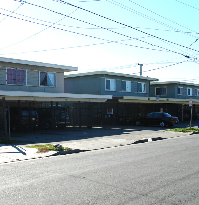 408-412 Maine Ave in Richmond, CA - Building Photo