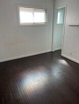 2409 Elmgrove St in Los Angeles, CA - Building Photo