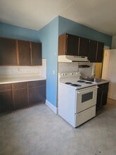 617 7th Ave in Brookings, SD - Foto de edificio - Building Photo