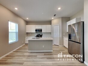 2953 Grand Finale St in Green Cove Springs, FL - Foto de edificio - Building Photo