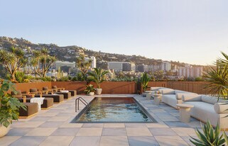 TenTen Alfred - Fully Furnished by RH in Los Angeles, CA - Building Photo