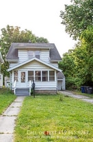 3726 Lockwood Ave in Toledo, OH - Building Photo