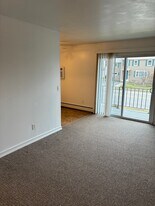 121 W William St, Unit 302 in Corning, NY - Building Photo