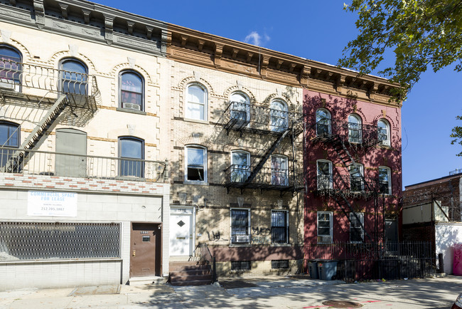 1886 Eastern Pkwy in Brooklyn, NY - Building Photo - Building Photo