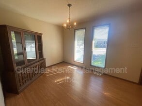 182 Seneca Crescent in Thunder Bay, ON - Building Photo - Building Photo