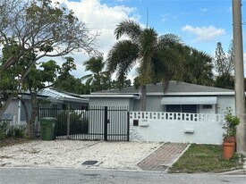 1300 NW 7th Terrace in Fort Lauderdale, FL - Building Photo