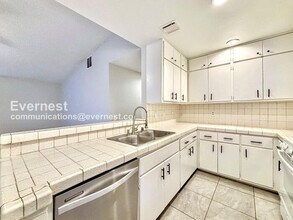 33892 Sky Blue Water Trail in Cathedral City, CA - Building Photo - Building Photo