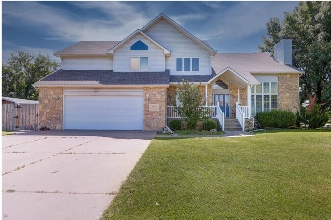 property at 3408 Lake Shore Dr