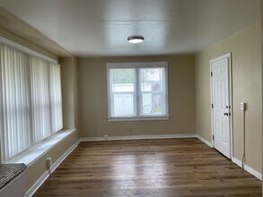 1351 McCoy Ave NE in Salem, OR - Building Photo - Building Photo