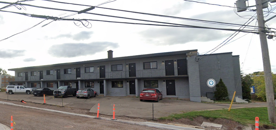 401 Elmwood Dr in Moncton, NB - Building Photo