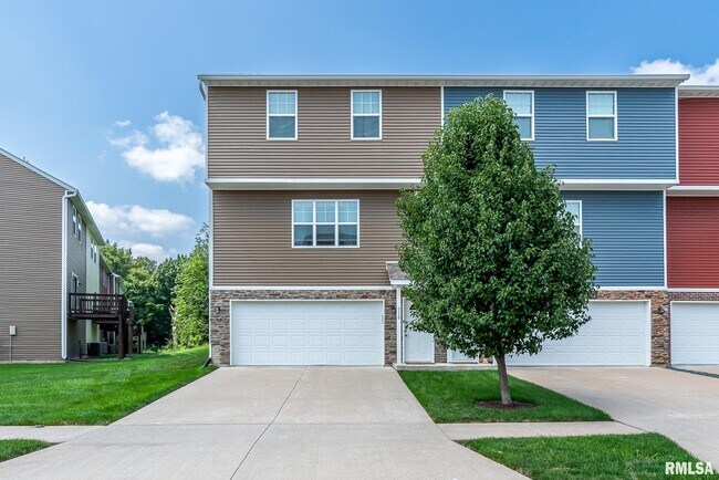 property at 710 Cox Ct