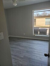 6754 Trail Lake Dr in Fort Worth, TX - Building Photo - Building Photo