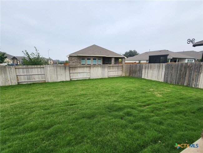 property at 2209 Hoja Ave