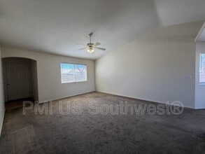 1605 E Rinaldi Way in Fort Mohave, AZ - Building Photo - Building Photo