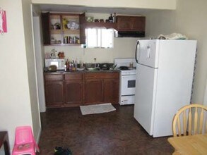 509 Hyde Park Pl in Inglewood, CA - Foto de edificio - Building Photo