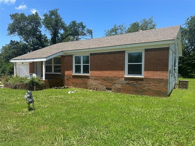 property at 3402 Classen Blvd