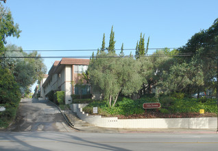 Villa Serena in Monte Sereno, CA - Building Photo - Building Photo