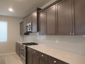 27002 199th Ave SE in Covington, WA - Building Photo - Building Photo