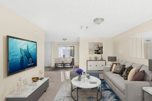 1341 E Ave R in Palmdale, CA - Building Photo