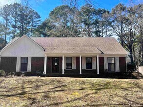 2159 New Meadow Dr in Germantown, TN - Building Photo - Building Photo