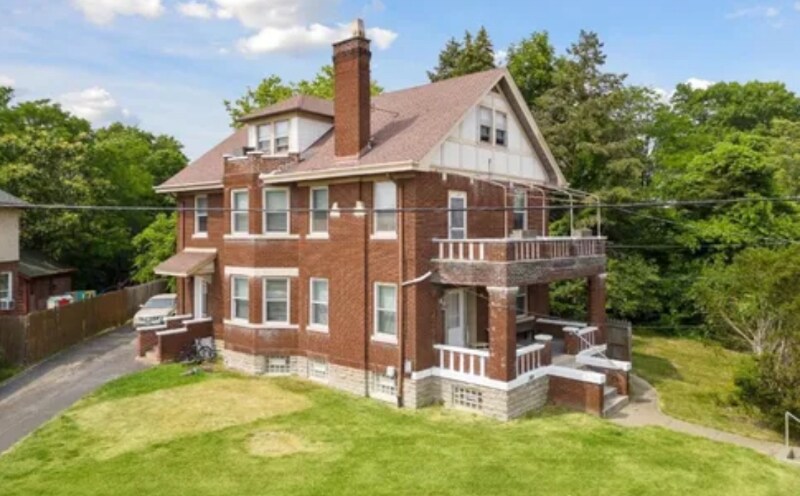 2565 Orland Ave-Unit -1 in Cincinnati, OH - Building Photo