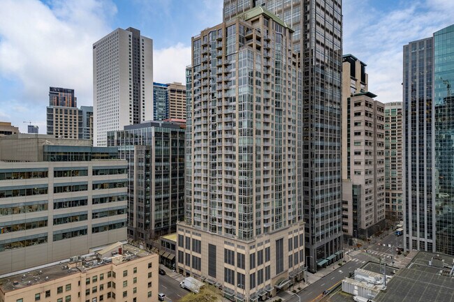 The Cosmopolitan in Seattle, WA - Building Photo - Building Photo