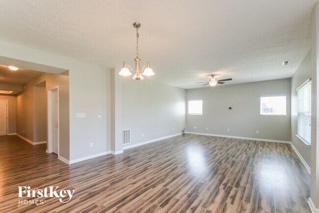 2020 Eagles Ridge Dr in Cicero, IN - Building Photo - Building Photo