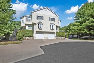 1303 Old Bridge Ln in Bellingham, MA - Building Photo - Building Photo