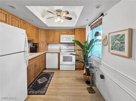 1700 Pine Valley Dr in Ft. Myers, FL - Building Photo