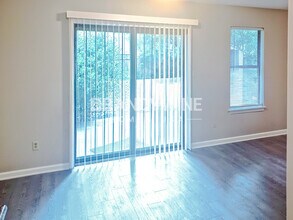 4031 Friendly Way in Memphis, TN - Building Photo - Building Photo