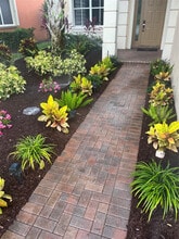 12200 NW 77th Manor in Parkland, FL - Building Photo - Building Photo