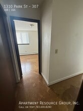 1310 N Park St in St. Paul, MN - Foto de edificio - Building Photo