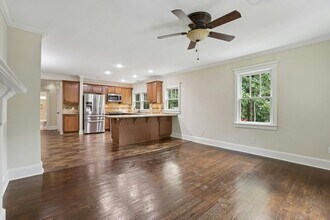 1597 Frazier Rd in Decatur, GA - Building Photo - Building Photo