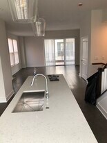 3908 Edwards Rd in Cincinnati, OH - Building Photo