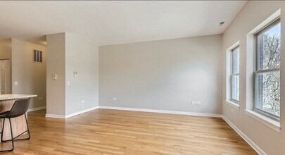 4108 S Drexel Blvd, Unit 3B in Chicago, IL - Building Photo - Building Photo